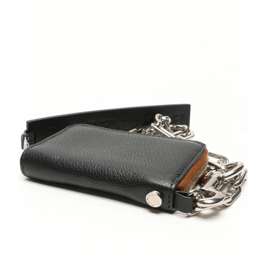 【新品未使用】バーバリー ケース　ミニウォレット　レザー　チェーン付き バーバリー ミニウォレット コインケース Leather Mini Wallet Chain