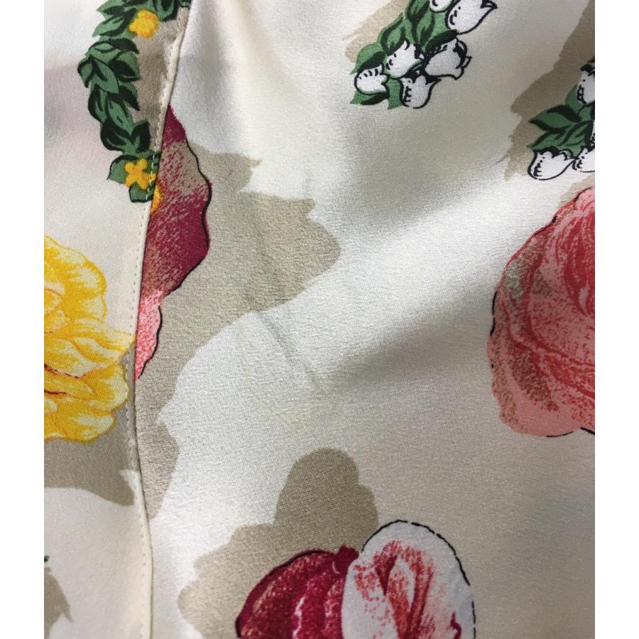 グッチ シルク長袖シャツ 花柄×虫柄 GUCCI レディース 中古 グッチ シルク長袖シャツ 花柄×虫柄 GUCCI レディース 中古