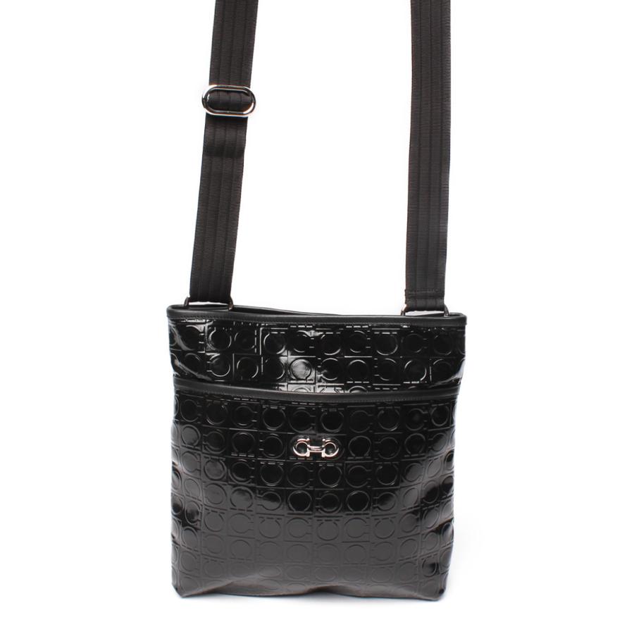 美品 サルバトーレフェラガモ ショルダーバッグ AU-21 B492 レディース Salvatore Ferragamo 中古 :a125903021:hugall fashion ハグオール - 通販 - Yahoo!ショッピング 買取り実績 美品 サルヴァトーレ フェラガモ ショルダーバッグ レザー 黒 AU-21 ハンドバッグ