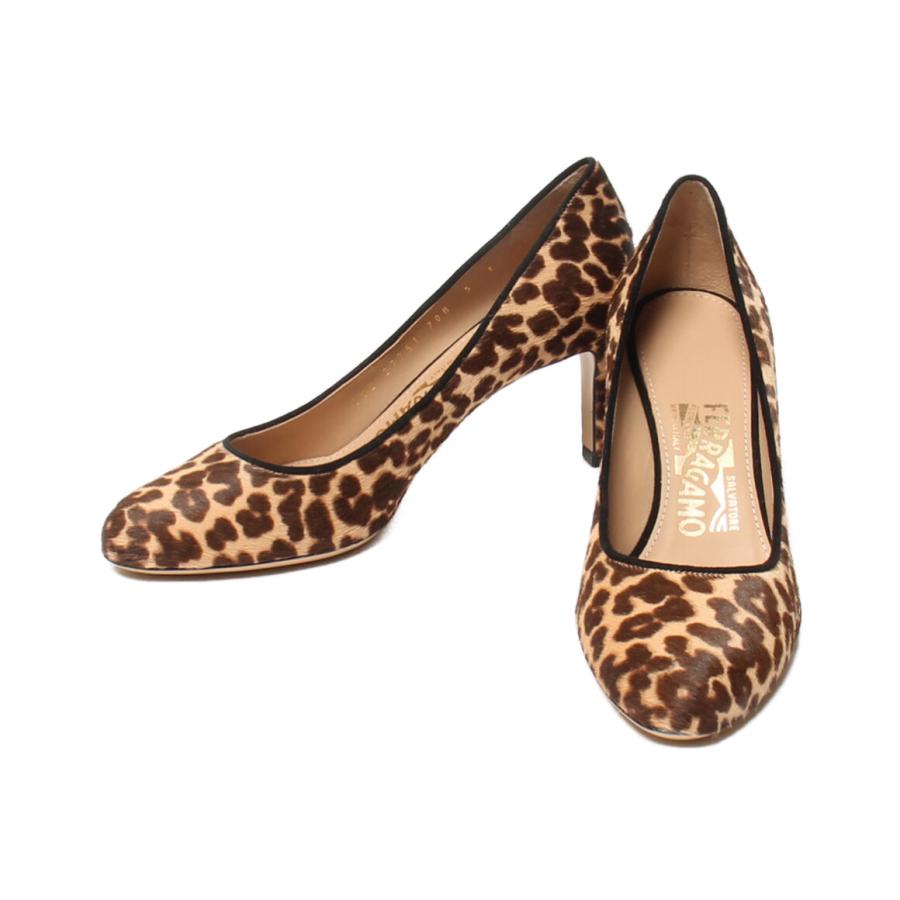 美品 サルバトーレフェラガモ レオパード ハラコ パンプス レディース