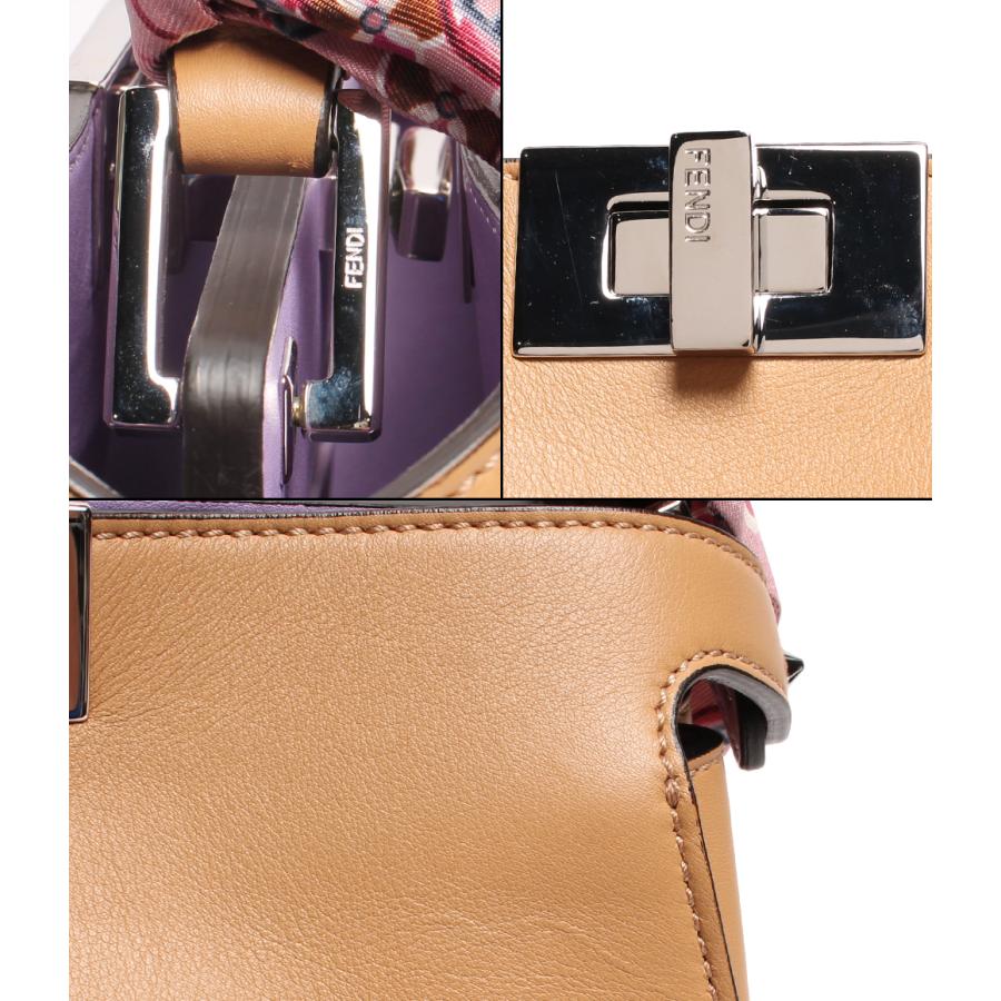 FENDIレザーハンドバッグ、スカーフ付き FENDIレザーハンドバッグ、スカーフ付き