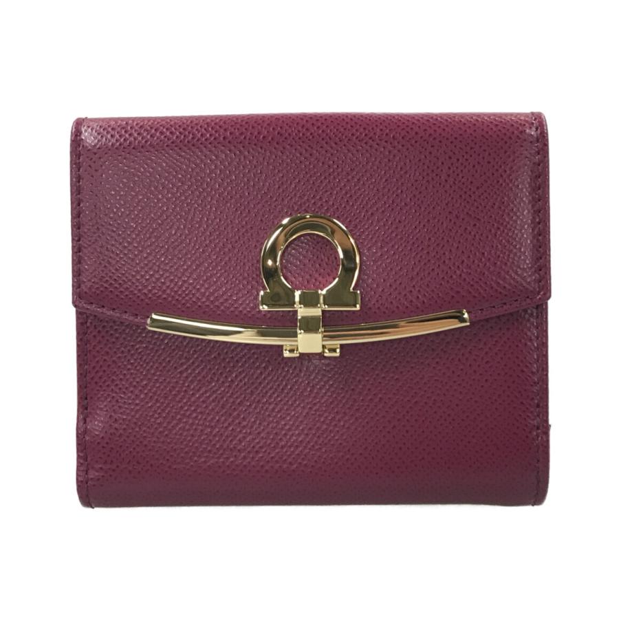 美品 サルバトーレフェラガモ 二つ折り財布 ガンチーニ レディース