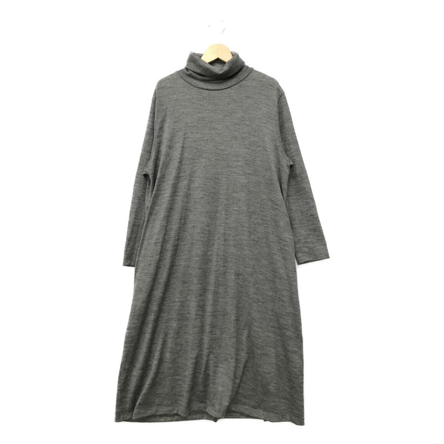 美品 タートルネックニットワンピース ウール100 美品 タートルネックニットワンピース ウール100