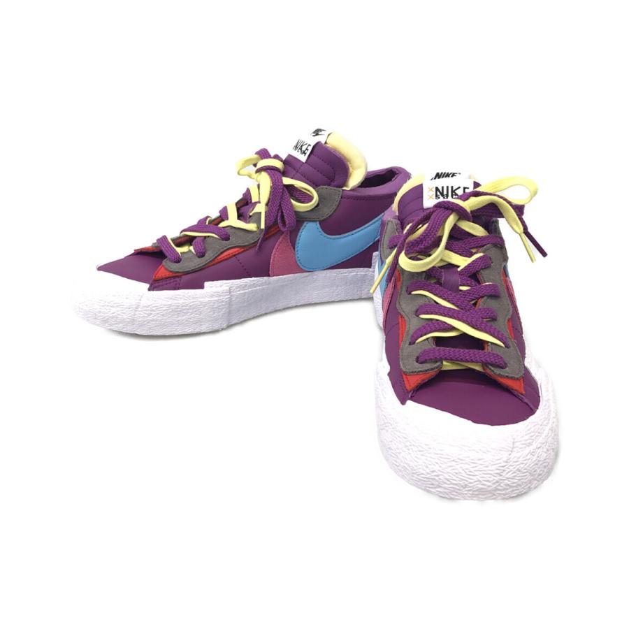 ナイキ ミドルカットスニーカー sacai×kaws ブレザー low DM7901-500