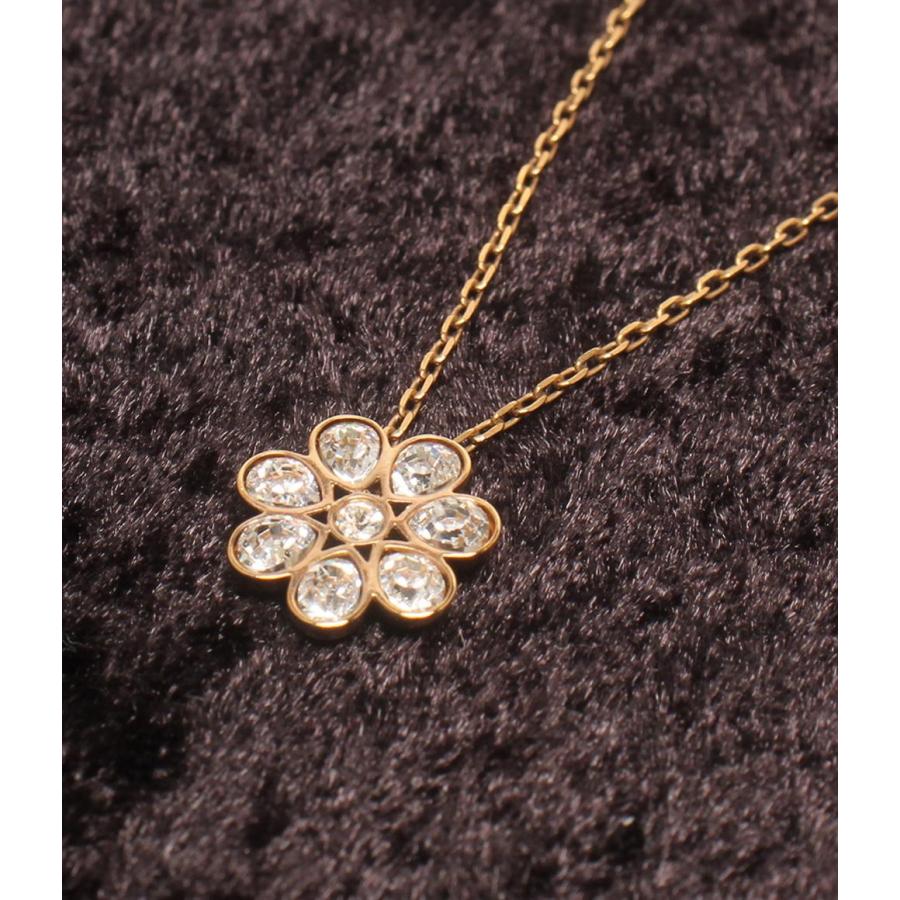 Swarovski フラワーモチーフ ネックレス新品未使用 スワロフスキー ネックレス 花モチーフ フラワーモチーフ レディース