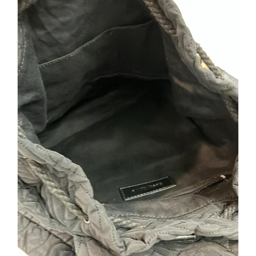 美品✨　シーバイクロエ　オルガ　ミニリュック　グレージュ　本革　2way シーバイクロエから、バックパック「オルガ」が登場。 | Vogue Japan