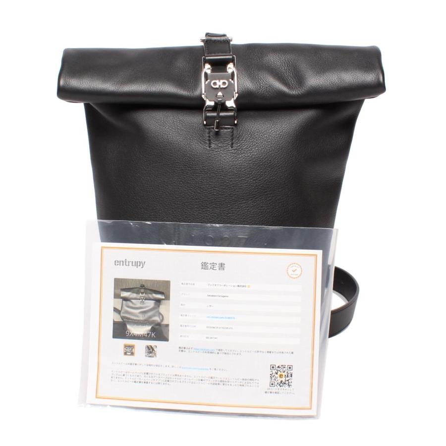 Salvatore Ferragamo☆ガンチーニパターン スリングバッグ Salvatore Ferragamo☆ガンチーニパターン スリングバッグ