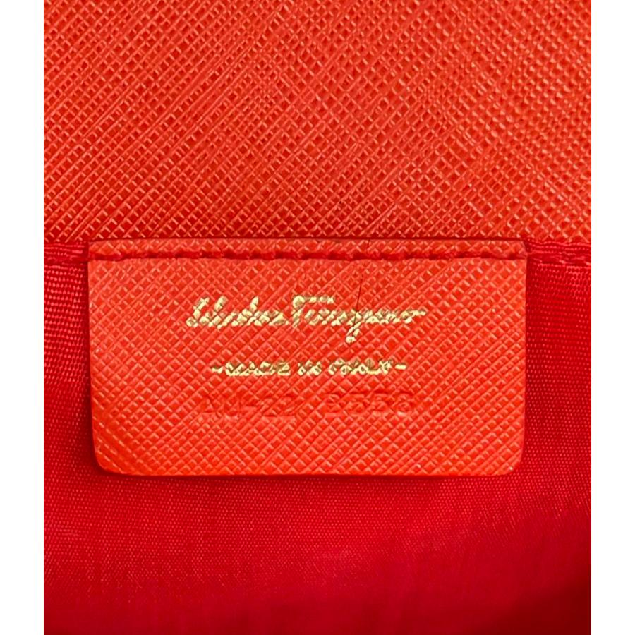 ⭐︎値下げ中⭐︎(ほぼ未使用)フェラガモ　VIVA ショルダーバッグ オレンジ ほぼ未使用)フェラガモ VIVA ショルダーバッグ オレンジ 【公式通販】