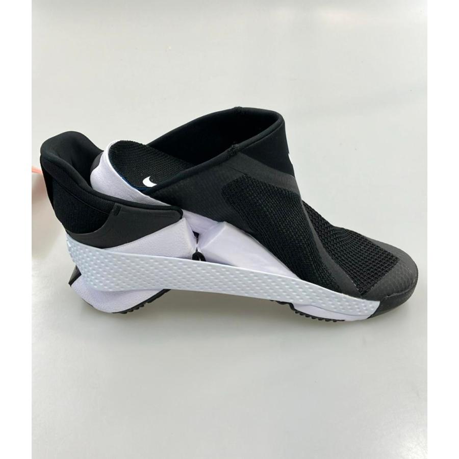 美品 ナイキ スリッポン ゴー フライイーズ DR5540-002