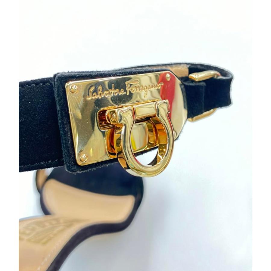 サルヴァトーレフェラガモ アンクルストラップサンダル ガンチーニ