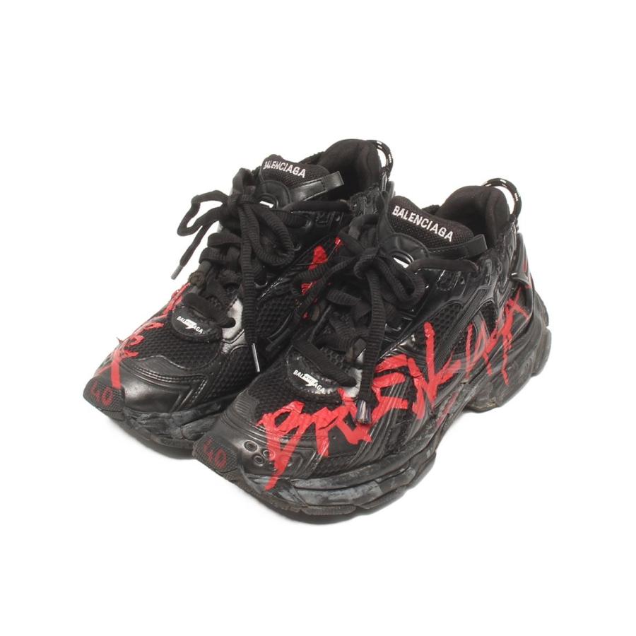 バレンシアガ ローカットスニーカー Runner Sneaker Graffiti Black