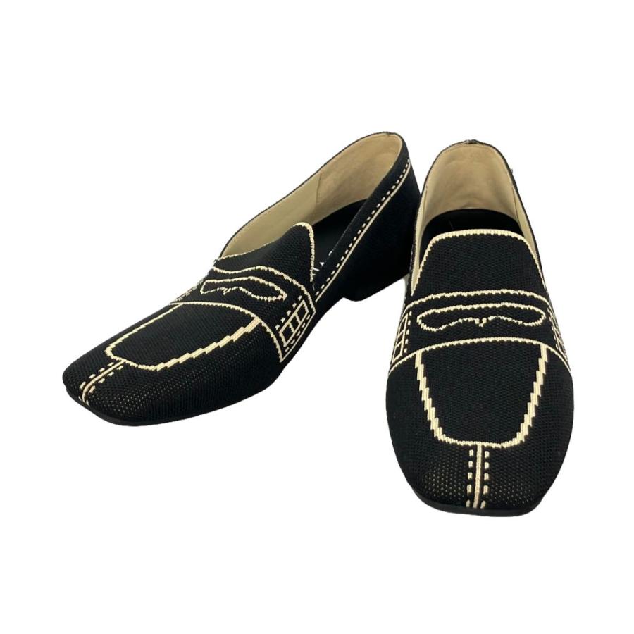 ビバイア39 Jackie Square-Toe Loafers in Almond | VIVAIA