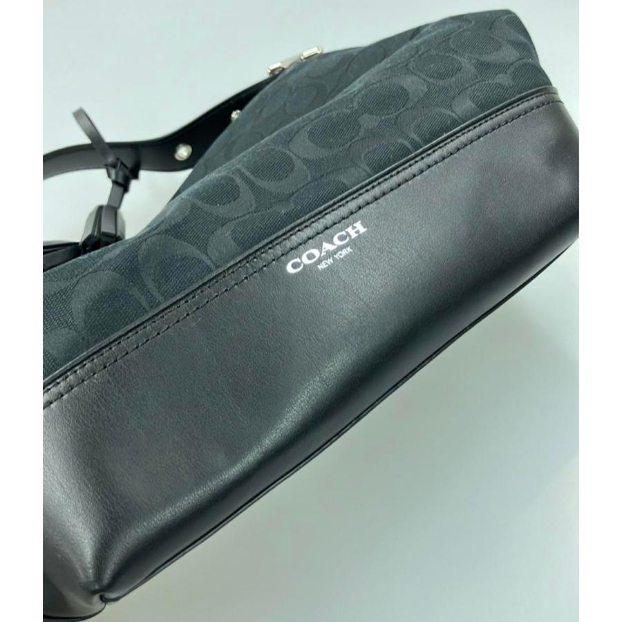 COACHコーチ　レディースショルダーバック　F21551 シグネチャー斜め掛け 美品 コーチ COACH ショルダーバッグ 斜め掛け シグネチャー