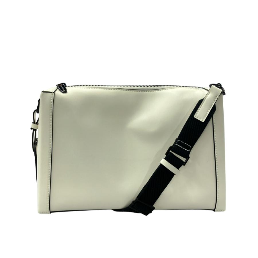 【美品】Charles＆Keith ハンドバッグ ショルダーバッグ 2way チャールズ＆キース ハンドバッグ ショルダーバッグ 2way 鞄