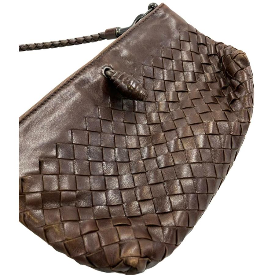 BOTTEGA VENETA（ボッテガヴェネタ）イントレチャート ボディバッグ BOTTEGA VENETA（ボッテガ・ヴェネタ） 【新品同様】ボッテガヴェネタ