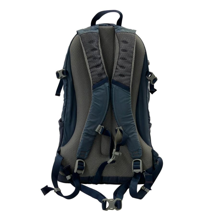 mont-bell FIRST PACK 20 リュック ダークグレー　未使用 モンベル リュック バックパック FIRST PACK20 メンズ mont-bell 中古