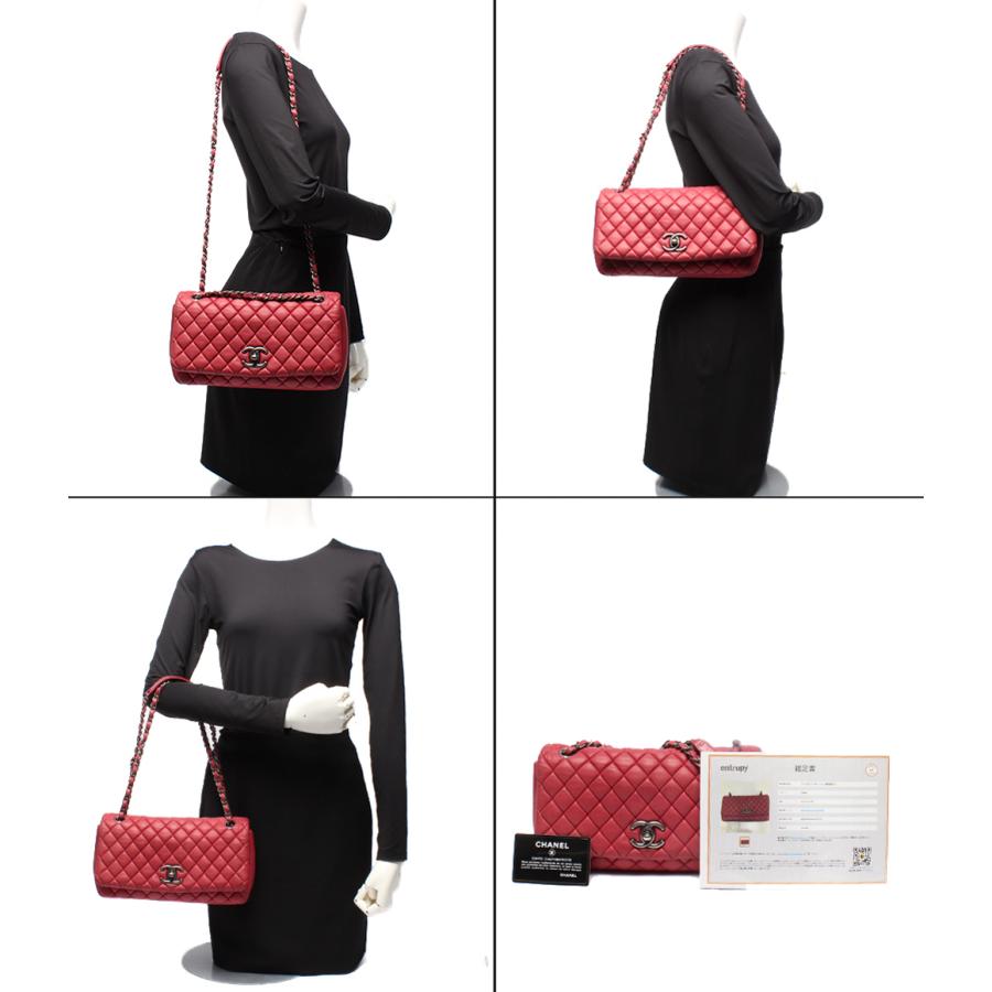 【本日限定セール】 CHANEL バブルキルト チェーンショルダー マトラッセ シャネル チェーンショルダーバッグ シルバー金具 バブルキルト