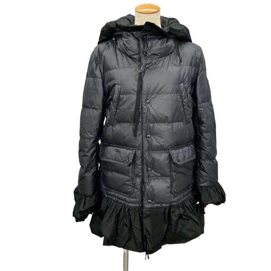 モンクレール　VERRERIE　ダウンジャケット　キルティング　1　フリル モンクレール VERRERIE ダウンジャケット キルティング 1 フリル