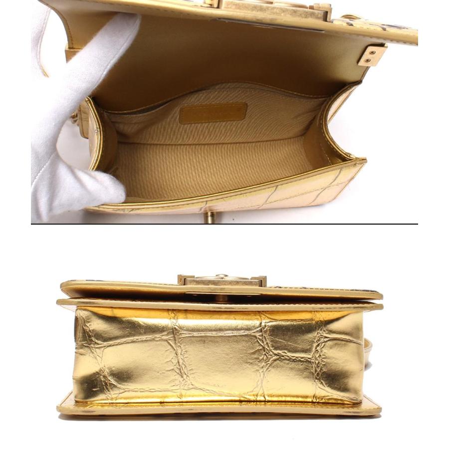 シャネル チェーンショルダーバッグ ゴールド金具 型押しレザー