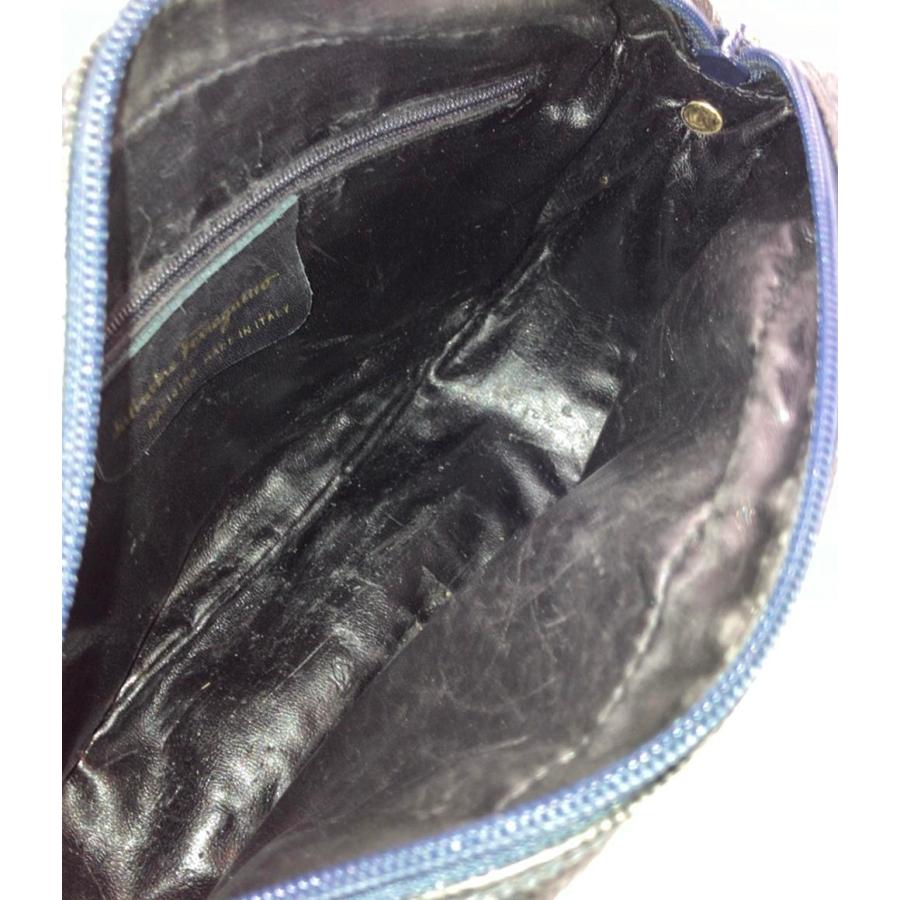 サルバトーレフェラガモ ショルダーバッグ 斜め掛け ヴァラ