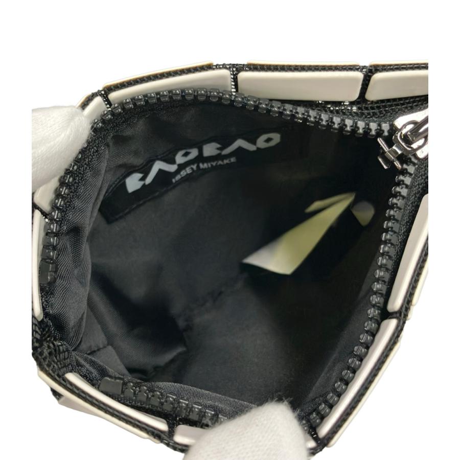 バオバオイッセイミヤケ ポーチ チェーンポーチ FLIPPER BB46AG761 メンズ レディース BAO BAO ISSEY MIYAKE バオバオイッセイミヤケ ポーチ チェーンポーチ FLIPPER BB46AG761