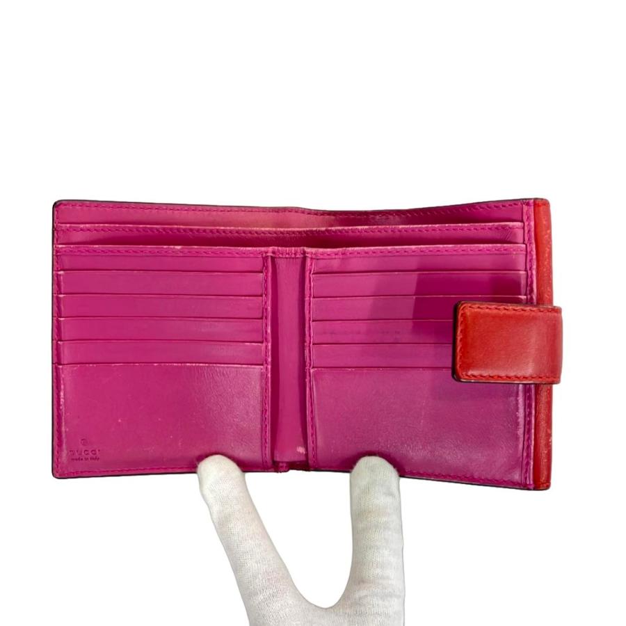 グッチ ダブルホック 二つ折り財布 GGスプリーム 410104 2184