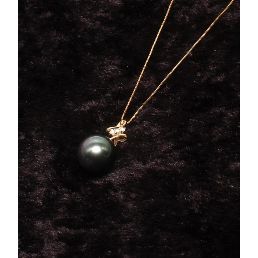 【限定品】 10mm 黒蝶真珠 K18 ネックレス 美品 ダイヤ レディース 0.03ct 黒蝶（くろちょう）真珠