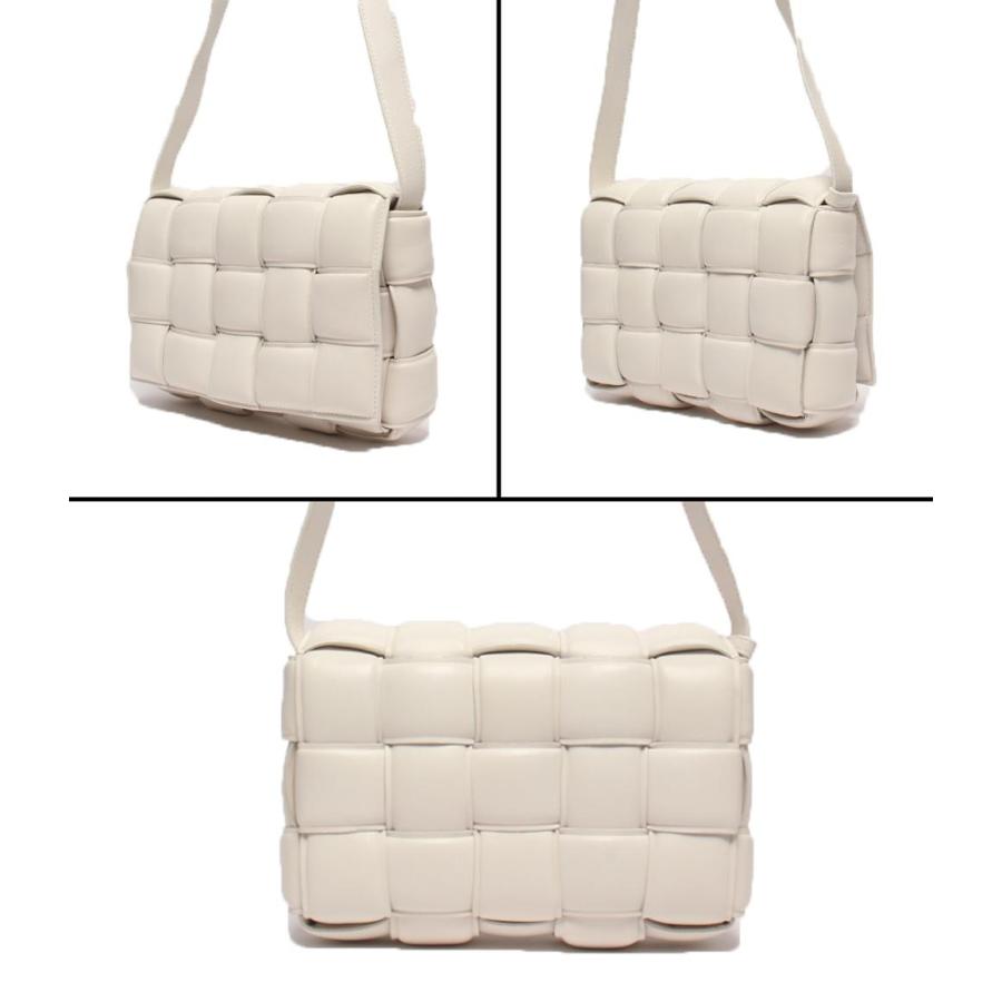 ボッテガ・ヴェネタ ショルダーバッグ 斜め掛け 肩掛け パデッド