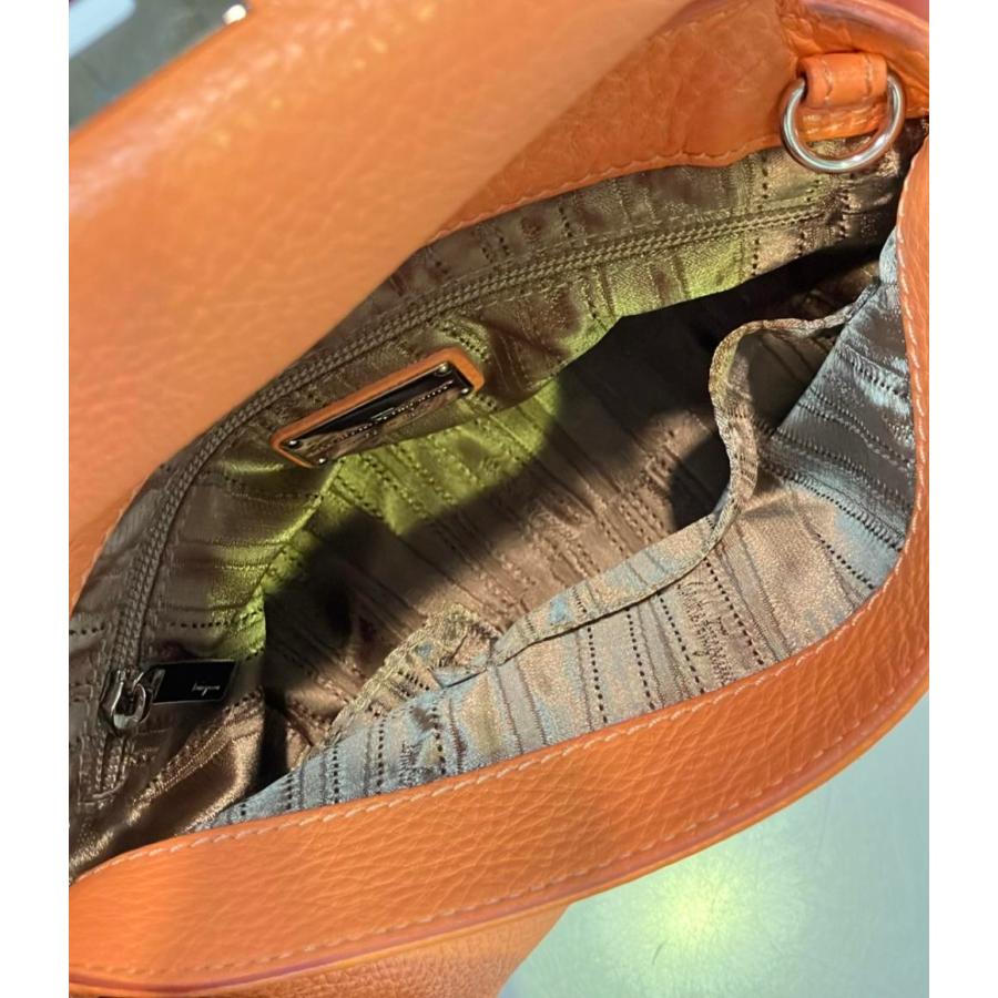 サルバトーレフェラガモ 2WAY ハンドバッグ ショルダーバッグ 斜め掛け  