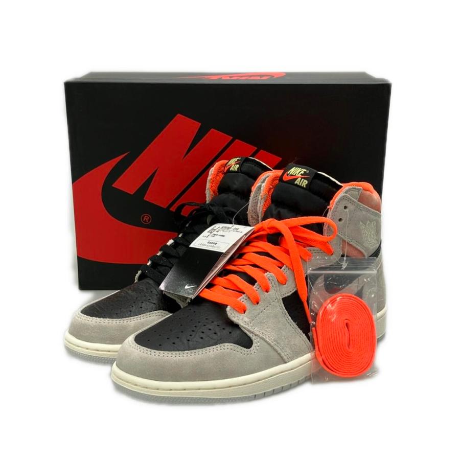 美品 エアジョーダン ナイキ ハイカットスニーカー エアジョーダン1