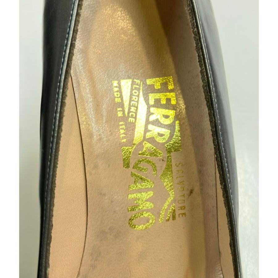サルヴァトーレフェラガモ パンプス レディース SIZE 7 (L