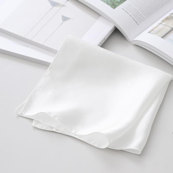 huggebridal ポケットチーフ シルク 100％ 1枚入り 日本製 白 ホワイト