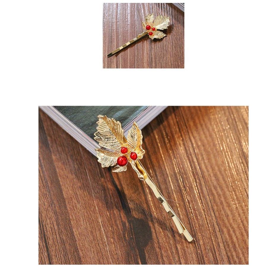 送料無料 Xmasにオススメ木の実モチーフパールがついたリーフヘアピン