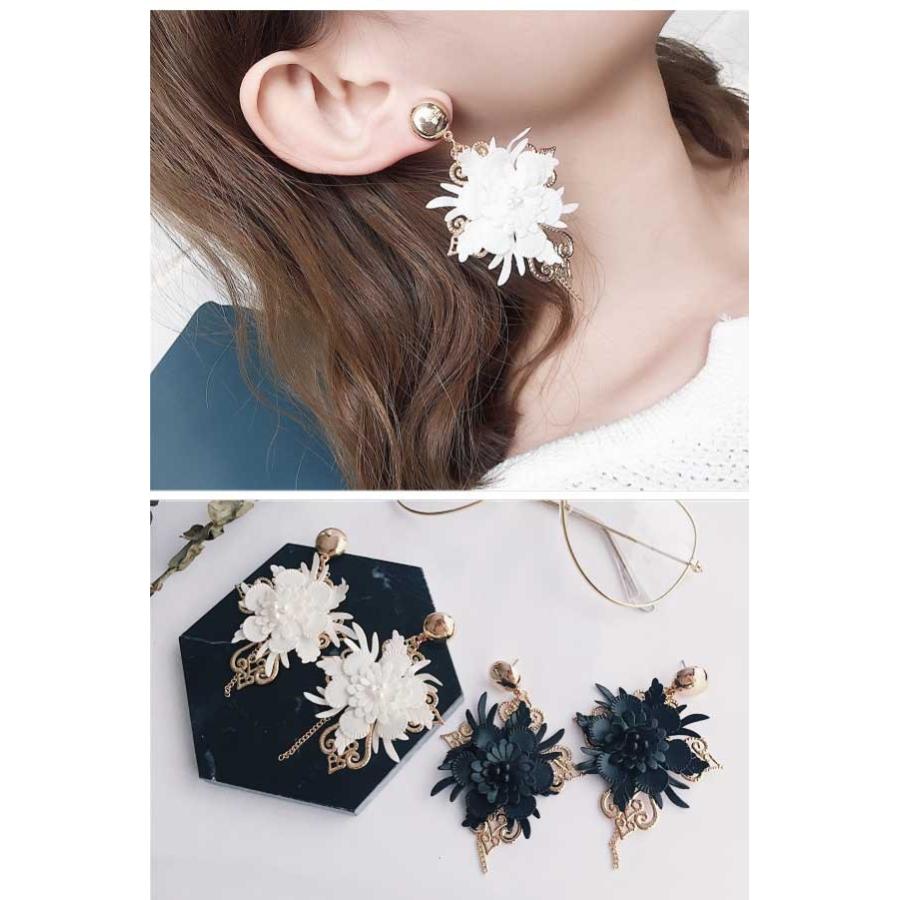 花モチーフ レースピアス 黒と白　三連ピアス 三点 楽天市場】フラワーピアス 3連の通販