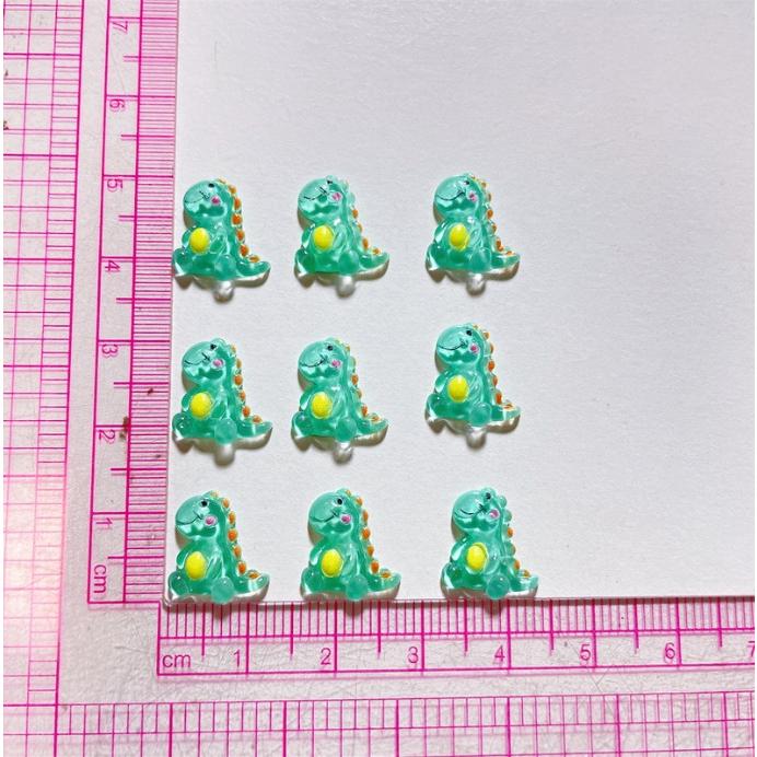 ネイルグッズ 送料無料 ネイルチップ ネイルパーツ 20個セット くま 怪獣 面白