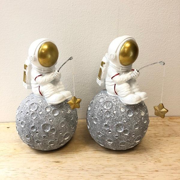 星を釣る人 置物 インテリア 宇宙飛行士 宇宙 diy 星々 プレゼント