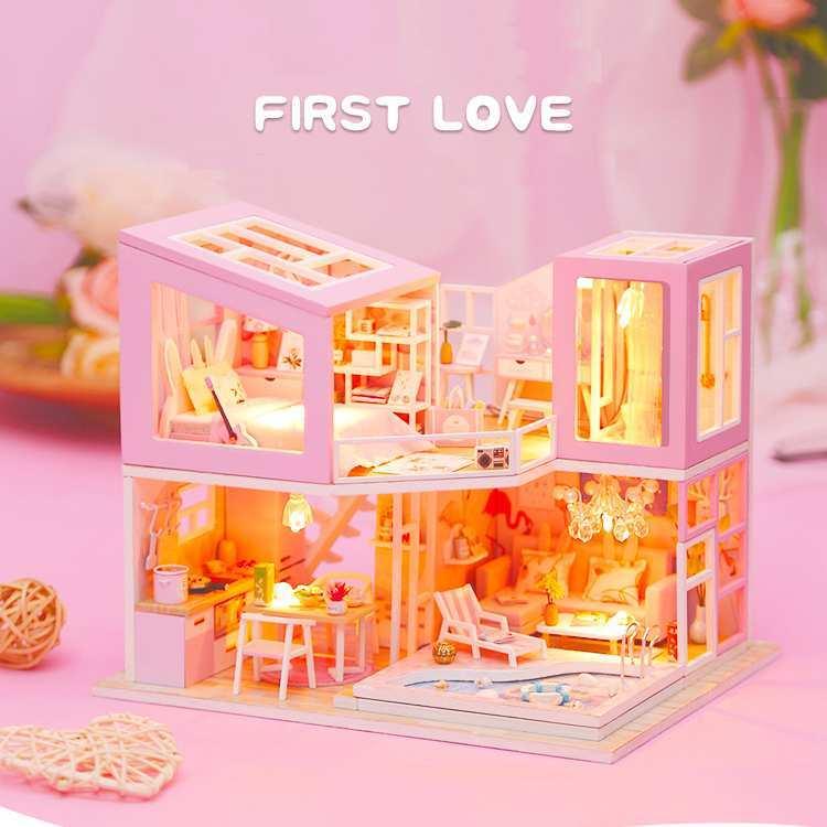 プク　ハンドメイド　木製ドールハウス ドールハウス キット ピンクの二階建てのお家 プール 夏 女の子 DIY