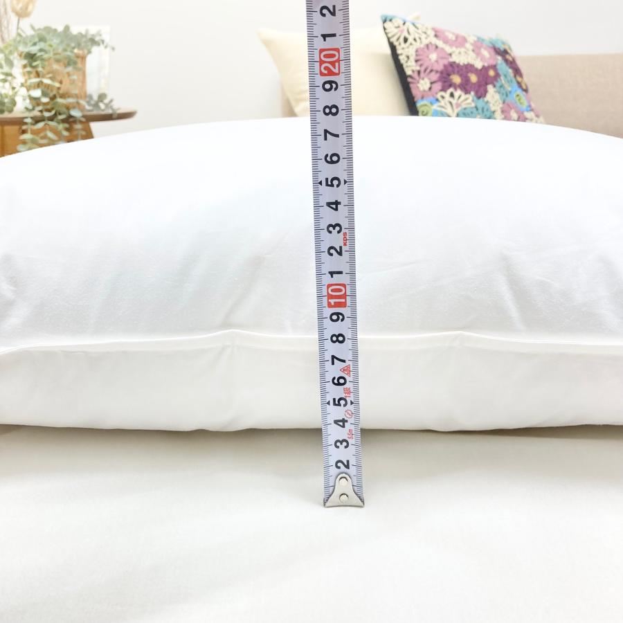 昭和西川 枕 まくら ダウン入り羽根まくら 適度な弾力と沈み込みで