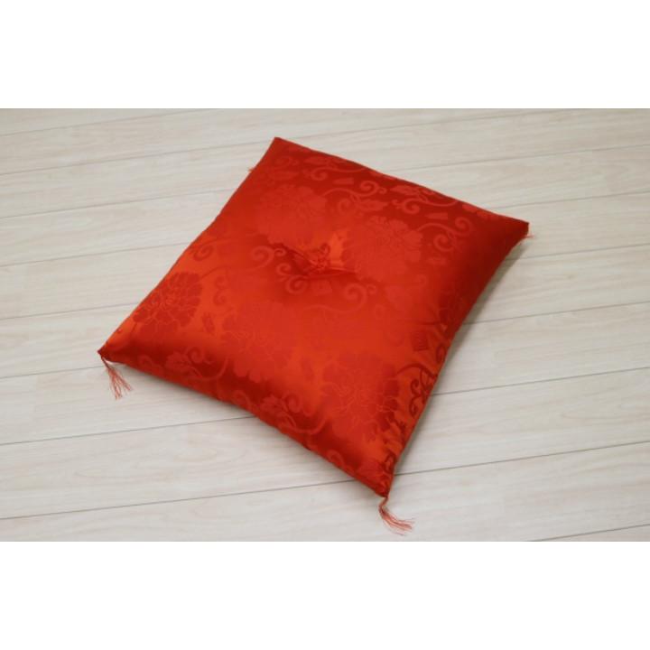 新品　赤座布団　祝寿座布団　御座布団　法要座布団　法事　法要　ハイボリューム 座布団 冬座布団 法要 古希 還暦 祝寿 仏前 仏ざぶとん ドンス座布団