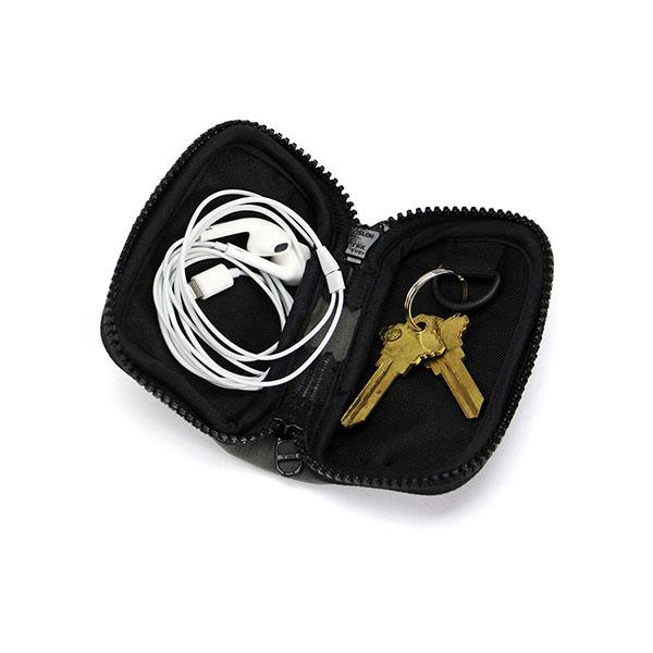 アンオブタニウムギア ユーティリティポーチ アンオブタニウムギア