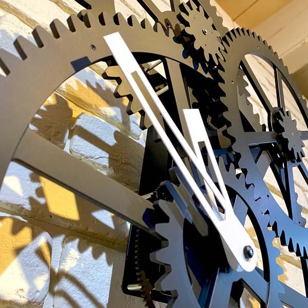 Triple Gear Wall Clock トリプルギアウォールクロック インテリア オブジェ 機械的 KIKKERLAND キッカーランド｜hutte｜02