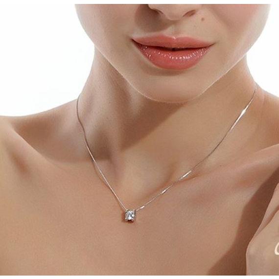 女優さん愛用 0 75ct相当 Czダイヤモンド ネックレス Ne00 Mikaショップ 通販 Yahoo ショッピング