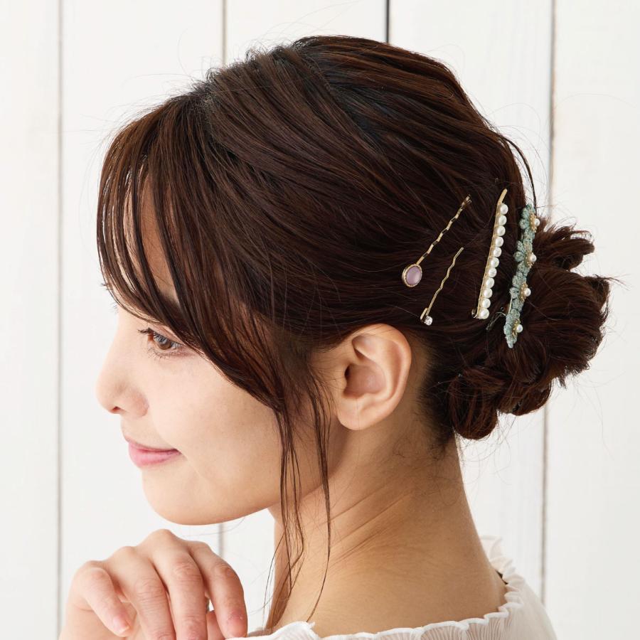 ストーン付きベージュヘアクリップ 約7.5cm ストーン付きベージュヘアクリップ 約7.5cm ストーン付き