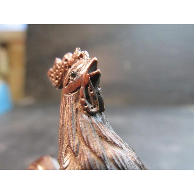 友忠銘紫檀彫り出し雄鶏根付14g 木彫 唐木 根付 作家 木箱