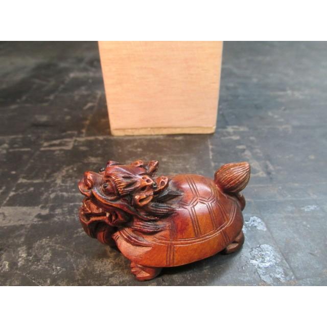 柘植無銘木彫龍亀（ろんぐい） 木製 精巧 彫刻 聖獣 木彫り 小品 置物