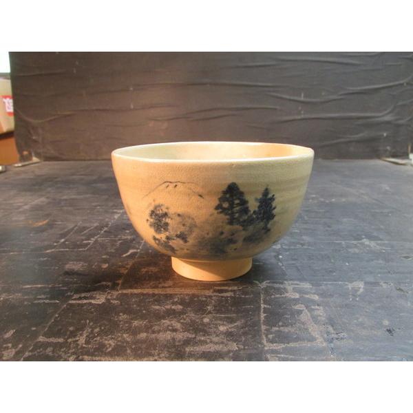 尾戸焼山水紋秋邦絵茶碗 茶道具 陶器 木箱 陶器 陶芸 山水画 作家