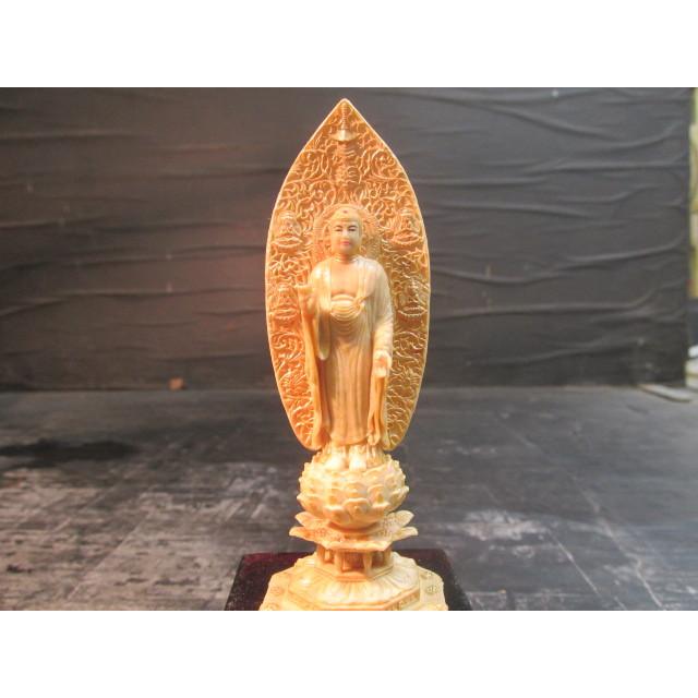 向吉悠睦の世界 観賞用仏像コレクション の一つ釈迦如来像 樹脂製 紙箱