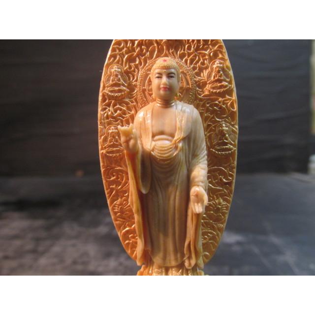 向吉悠睦の世界 観賞用仏像コレクション の一つ釈迦如来像 樹脂製 紙箱