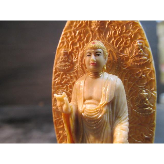 向吉悠睦の世界 観賞用仏像コレクション の一つ釈迦如来像 樹脂製 紙箱