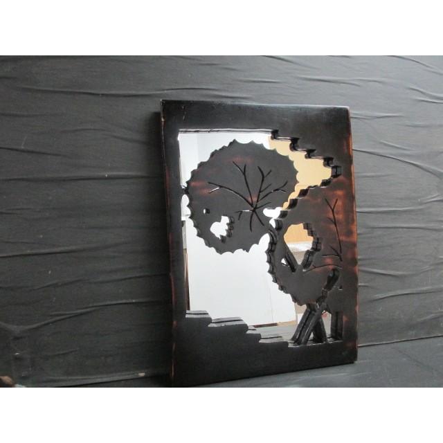 デザイン鏡「虫食い蕗」 木製鏡 木の鏡 一枚板 朴の木 幅広 木彫り 漆